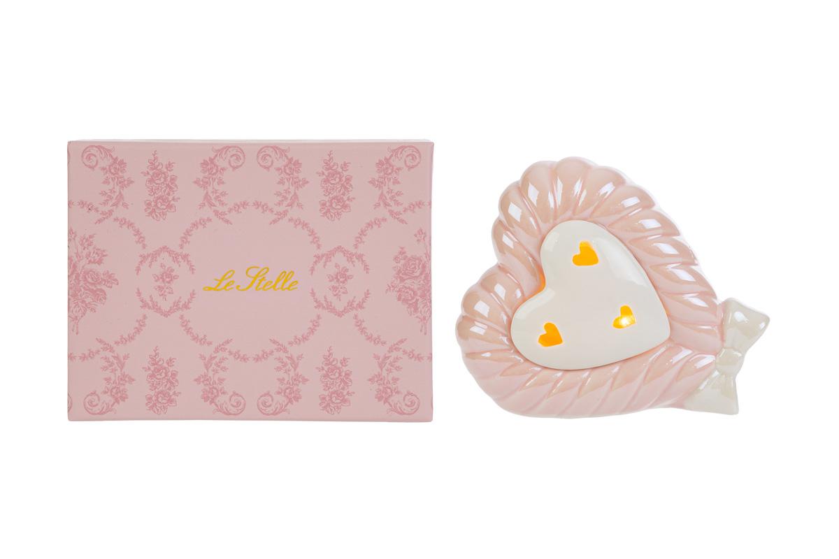CUORE ROSA LED PORCELLANA 13x6x10,5CM C/ASTUCCIO Cod. 58172 da Bomboniere & Company S.r.l. Siracusa.