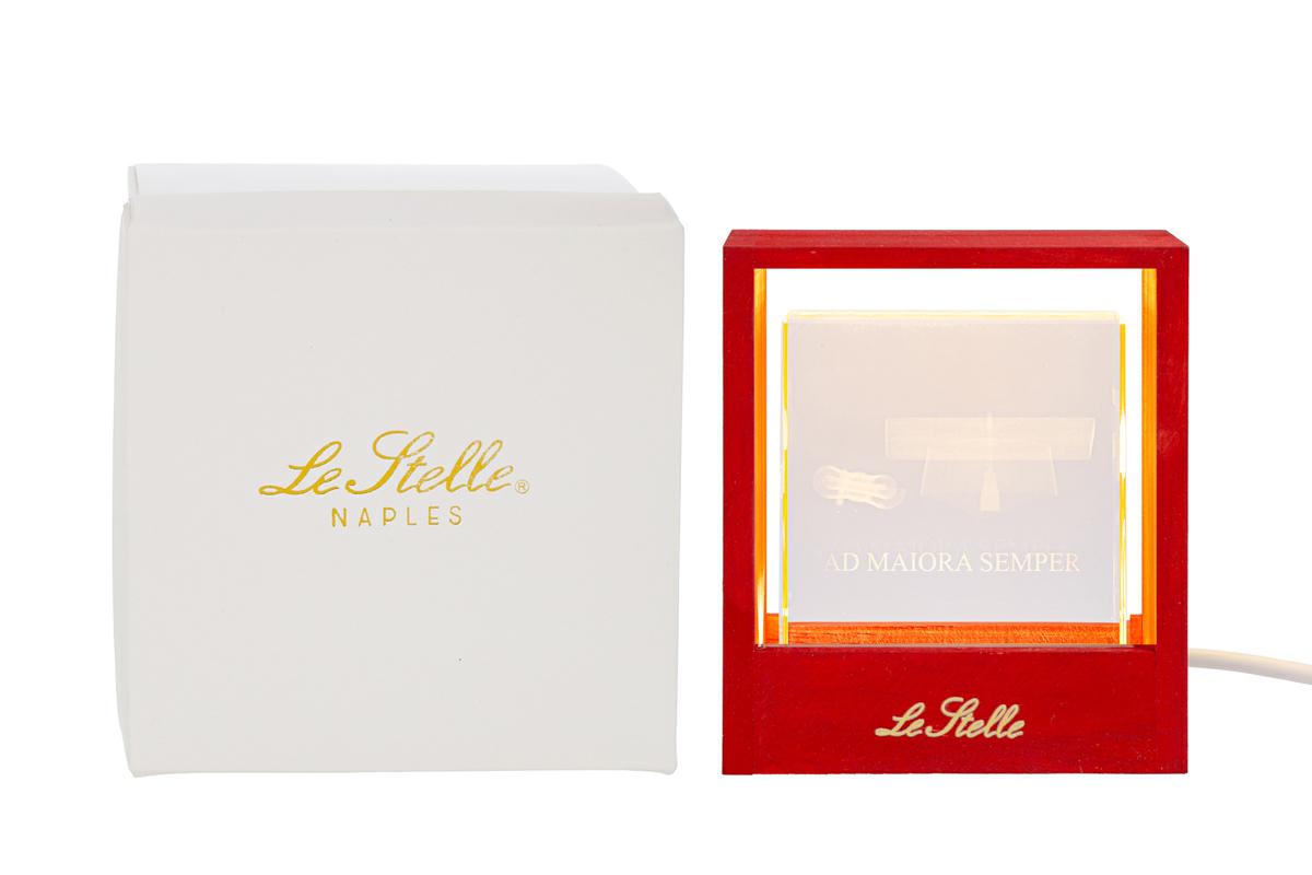 LAMPADA CUBO VETRO LAUREA USB 10,5×4,5x12CM C/ASTUCCIO Cod. 58215 da Bomboniere & Company S.r.l. Siracusa.