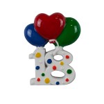 Bomboniera Magnete 18° Compleanno con Palloncini Colorati - Ideale per Diciottesimi Magnete decorativo per 18esimo compleanno con numero 18 bianco decorato e tre palloncini colorati (blu, rosso, verde) in rilievo.