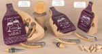 12A219 12A220 12A221 -BORDEAUX SET 3 PEZZI BOTTLE CM.10X30 Bordeaux Set 12A219–12A221 per bomboniere Novità 2026 (cm.11 bottle 7,5x17, cm.9x20, cm.10x30 a 25,20 €), funzionali per eventi vinicoli e casa, da Bomboniere & Company S.r.l Siracusa.