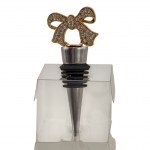 1453012 Bomboniera Strass Tappo Fiocco 5x5x12,5 cm, in silicone e plastica con decorazione a forma di fiocco impreziosita da strass, per eventi come matrimoni e anniversari, codice 1453012.
