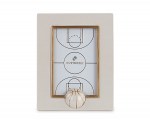 200181 Portafoto Basket Bianco-Oro in resina, 95x120 mm, con scatola regalo. Bomboniera per comunione, battesimo, compleanno (cod. 200181).