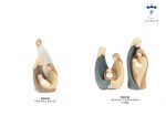 22186 - Natività Stilizzata – Resina Natività stilizzata in resina 10,2 cm e 10,8 cm con capanna