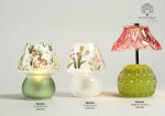 22355 - Lampade – Rosso/Verde – Bianca Tulipani/Farfalle – Verde Fiori/Conigli – Vetro Metallo – C.Box Lampade vetro metallo rosso verde tulipani farfalle fiori conigli