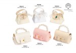 22508 - Linea Borse Portaconfetti – 8.5 cm / 9 cm – Stoffa Bianca / Avorio / Beige / Rosa – Ciondolo Colore / Manico Perle Borse portaconfetti stoffa con ciondolo e manico perle