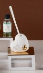 Profumatore Cuore Diamantato con Dettaglio Oro – Bomboniera Matrimonio Diffusore di fragranze a forma di cuore bianco diamantato con dettaglio cuore oro.