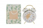 Orologio Sveglia Bianco con Luce e Shopper Regalo - Bomboniera per Comunione, Battesimo, 18esimi e Matrimonio Orologio sveglia bianco stile vintage con dettagli dorati, quadrante decorato e shopper regalo colorata con motivi geometrici.58071