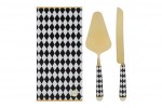 SET 2 PZ TAGLIA TORTA DEC.SCACCHI 28CM C/ASTUCCIO Cod. 58266 da Bomboniere & Company S.r.l. Siracusa.