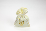 A3142 - SACCHETTO STAMPATO 50 ANNI 10X13H Sacchetto stampato 50 anni oro per bomboniere nozze d'oro e anniversario 10x13 cm organza