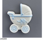 1240284 - MAGNETE CARROZZINA ELEF.CELESTE H4CM Bomboniera magnete carrozzina con elefantino celeste h.4cm - idea tenera e originale per nascita, battesimo e eventi baby boy
